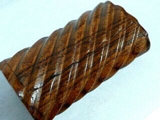Antique/Vintage Wooden Snuff box with a Ribbed body and an  invisible 