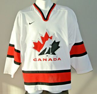 Men’s Vintage Nike Team Canada Hockey Jersey Size Large Stitched Logos