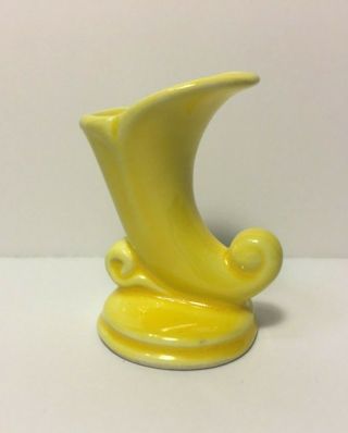 Vintage SHAWNEE Pottery Miniature CORNUCOPIA double pedestal Yellow Vase USA 3