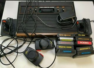 Vintage Atari 2600 Woodgrain Console Bundle 10 Games 4 Controllers Frogger