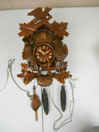 Vintage German Black Forest Hunter Cuckoo Clock W/ Weights/pendulum
