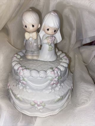 Precious Moments Porcelain Music Box Cake Wedding March By Enesco Vintage 1981