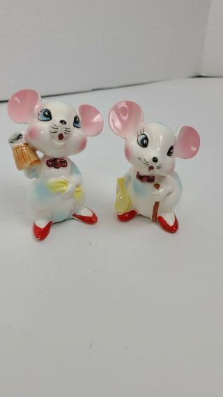 Vintage Japan Mice Couple Salt And Pepper Shaker Kitsch