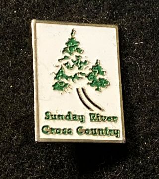 Sunday River Cross Country Skiing Ski Pin Badge Maine Resort Travel Souvenir