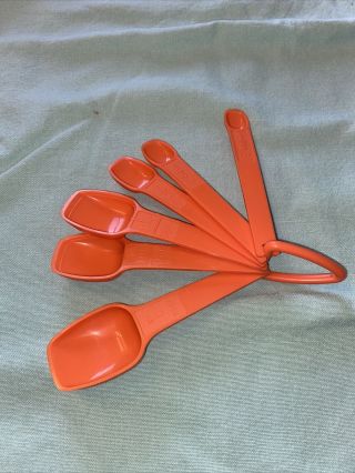 Vintage Tupperware Measuring Spoon Set With Ring Bright Orange