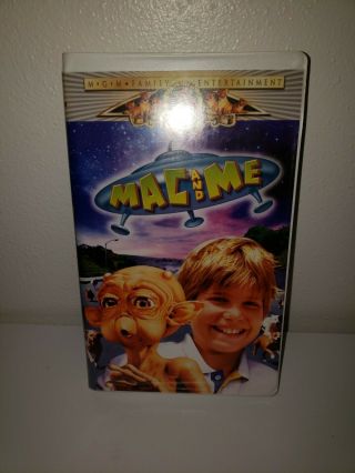 Vintage 1988 Vhs " Max And Me " Movie Mgm Family Entertainment Clam Shell Case
