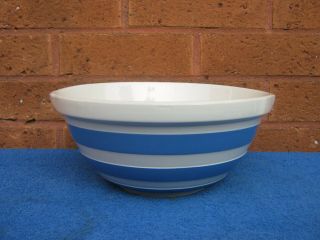 Vintage T.  Gt.  Green Judith Onions Cornish Kitchenware Mixing Bowl