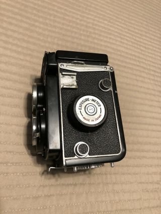 Vintage Yashica LM TLR Twin Lens Reflex Film Camera 2