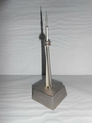 Vintage The Cn Tower Architecture Model Building Paperweight Toronto Canada