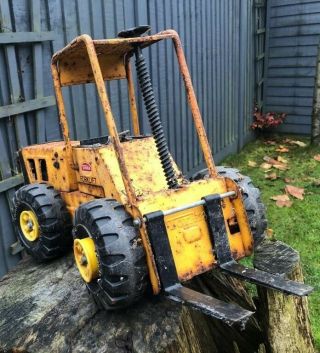 VINTAGE TONKA MIGHTY FORK LIFT LARGE SCALE TONKA TOY 2