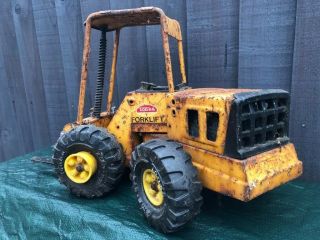 VINTAGE TONKA MIGHTY FORK LIFT LARGE SCALE TONKA TOY 3