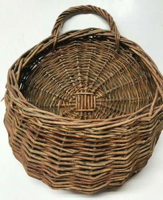 Vintage Brown Wicker Wall Pocket Basket W Handle To Hang Boho Chic Farmhouse