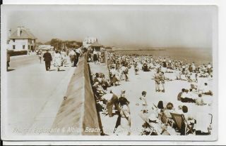 Vintage Postcard,  Princess Esplanade & Albion Beach,  Walton - On - The - Naze,  Essex,  Rp