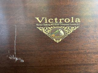 Vintage Victrola Portable Wind Up Record Player