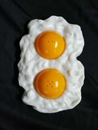 Collectible Vintage Sunny Side Up Eggs Salt And Pepper