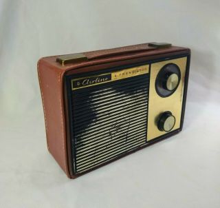 Vintage Montgomery Wards Airline 8 Transistor Radio