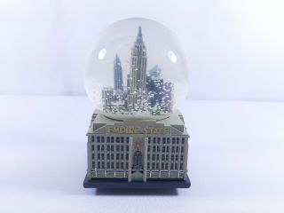 Musical York City Skyline Snow Globe - Empire State Building