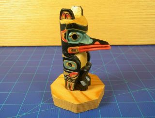Hand Carved Painted Black Diamond Totem Pole Signed Vic Yeoda Thunderbird Alaska