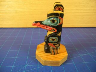 Hand Carved Painted Black Diamond Totem Pole signed Vic Yeoda Thunderbird Alaska 3