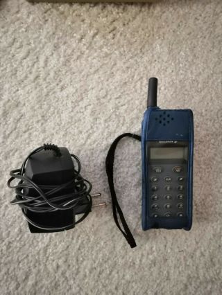 Ericsson Ga628 Vintage Retro Brick Cell Phone With Charger