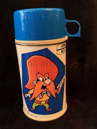 Vintage 1971 Metal Thermos Bottle.  Bugs Bunny - Yosemite Sam.  Time Capsule