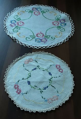 2 Vintage White Hand Embroidered Floral Table Mats/doilies With Lace