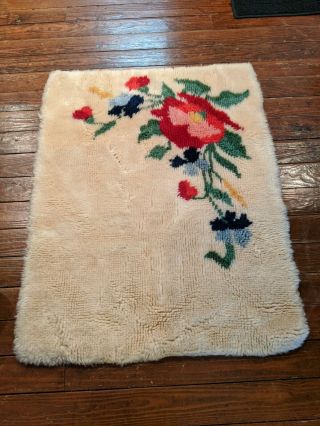 28 " X 36 " Vintage Mcm Hand Hooked Floral Throw Rug Bathroom Kitchen Flowers