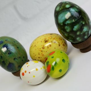 5 Vintage Beautifully Hand Painted Speckled 70s Era Ceramic Easter Eggs