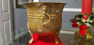 Vintage Brass Planter Pot W/ Lion Heads Ring & Claw Footed.