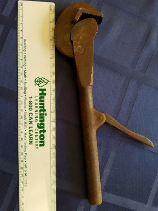 Vintage Unbranded Pipe Wrench With Spring - Loaded Jaws 11 "