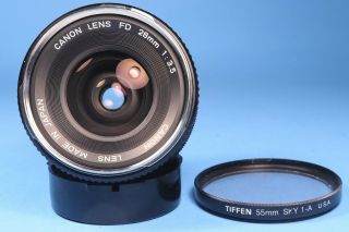 Vintage Canon Film Camera Lens Fd 28mm 1:3.  5 Chrome Nose Chrome Ring