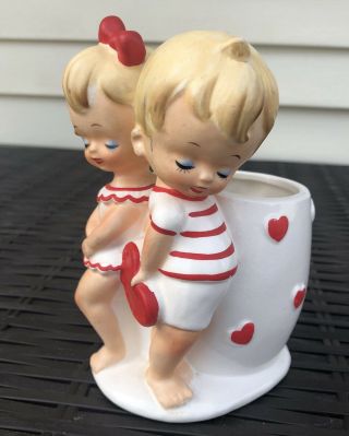 Vintage Lefton Boy Girl Couple Valentines Day Red Heart Planter Japan 2772 6.  5 "