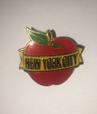 Cool Vintage York City The Big Apple Figural Souvenir Lapel Pin Pinback