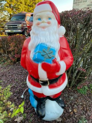 Vintage 1971 Empire Large 33 " Light Up Santa Claus Blowmold W/ Sack And Present