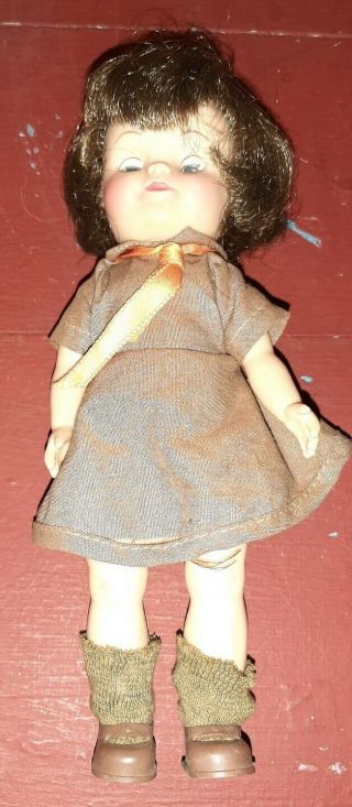 Vintage 1965 Effanbee Brownie Girl Scout Doll 8.  5” 2