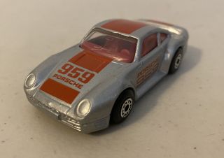 (c) Vintage 1986 Matchbox Porsche 959 Gray Red 1/58 Car