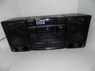 Vintage Sony Cfd 560 Cd Radio Cassette Boombox Mega Bass 4 Band Equalizer