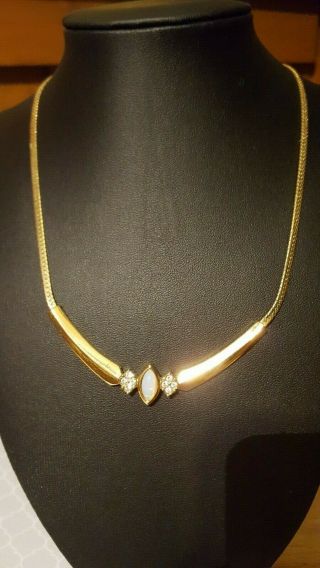 Vintage Avon Gold Tone Necklace With Rhinestones