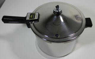 Vintage Presto Pressure Cooker Pan 6 Quart Stainless Steel 409a Model 0135004
