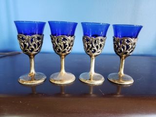 4 Vintage Pedestal Egg Cups Blue Glass With Silver Plate Silverplate Bases