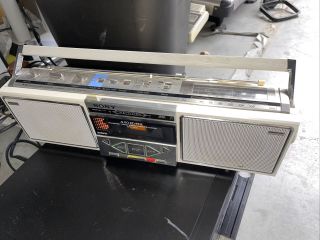 Sony Cfs - F11s Vintage White Boombox Radio Cassette Player Rare Radio