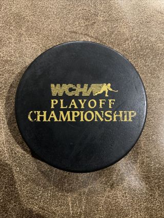 Vintage 1993 Wcha Playoff Championship Official Inglasco In Glas Co Hockey Puck