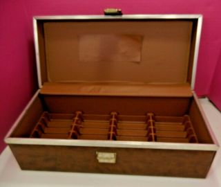 Vintage 8 - Track Carrying Case Brown Leather holds 24 tapes Service Mfg.  Co.  USA 2