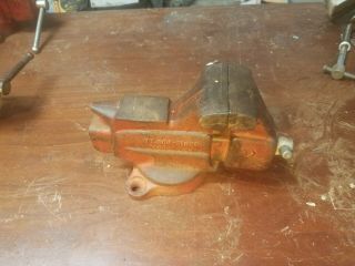 Vintage Craftsman 501 - 51801 3.  5 " Jaw,  4 " Cap Swivel Vise W/ Pipe Clamps.  Usa.