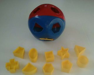 Vintage Tupperware Shape - O - Ball Toy Sorter Complete All 10 Shapes Tuppertoys