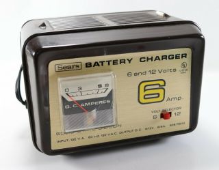 Vintage Sears Battery Charger 6 & 12 Volt 6 Amp 608.  715110 - No Handle