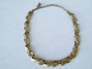 Vintage Trifari Gold Tone Chain Necklace 16 "