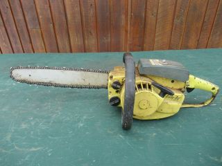 Vintage Pioneer 1074 Chainsaw Chain Saw With 14 " Bar