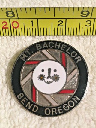 Mt.  Bachelor Oregon Ski Resort Skiing Souvenir Collectible Pin Pinback