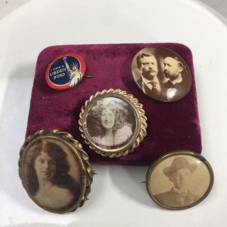 Set Of 5 Vintage Brooches And Pins - Assorted Sizes